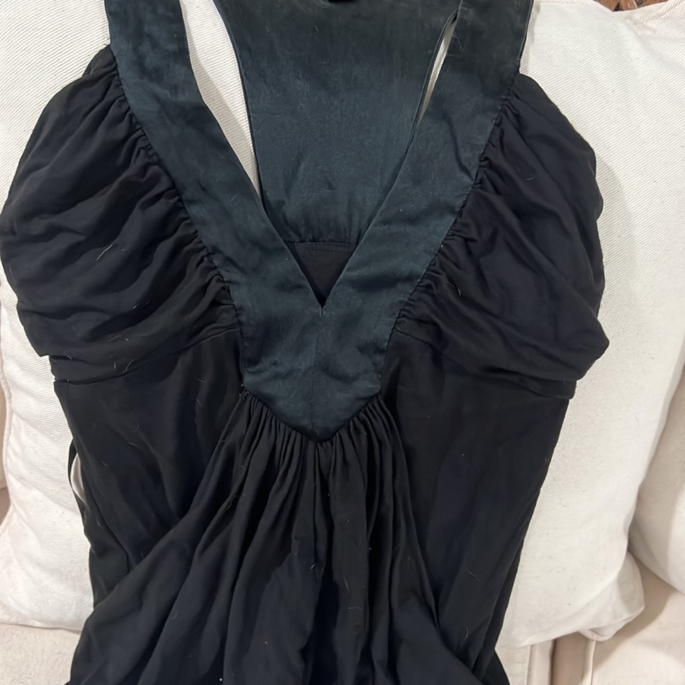 COPY - Bebe satin trim black tank EUC size XXS